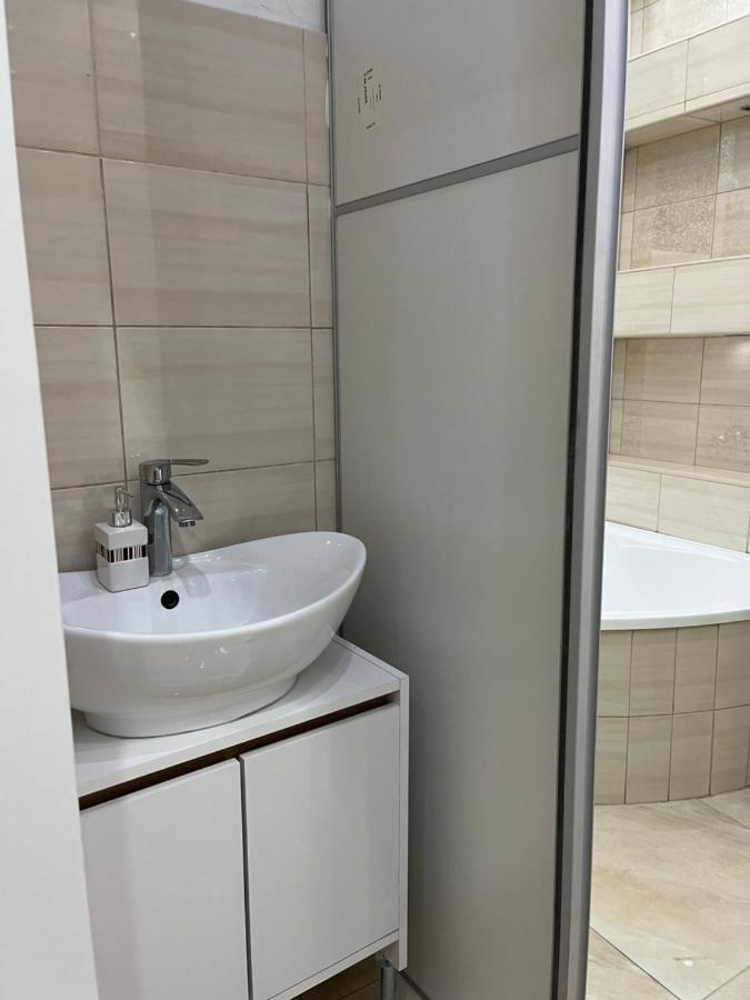 Szechenyi Apartman Miskolc Eksteriør billede