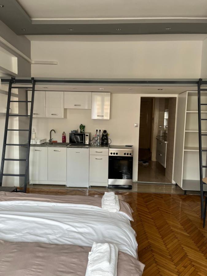 Szechenyi Apartman Miskolc Eksteriør billede