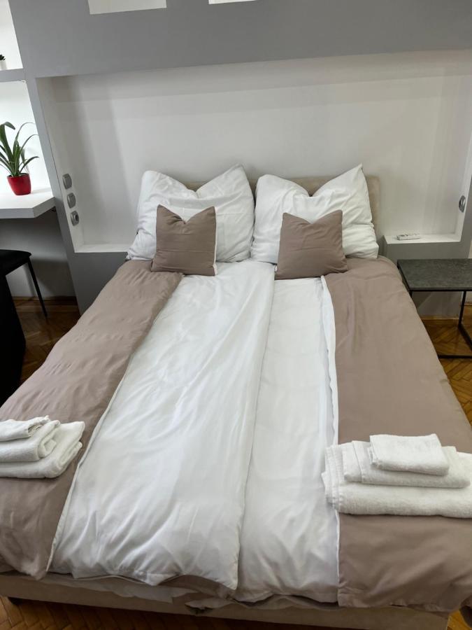 Szechenyi Apartman Miskolc Eksteriør billede