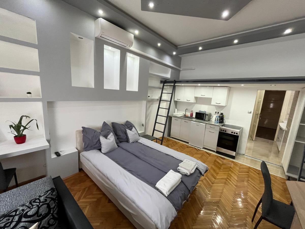 Szechenyi Apartman Miskolc Eksteriør billede